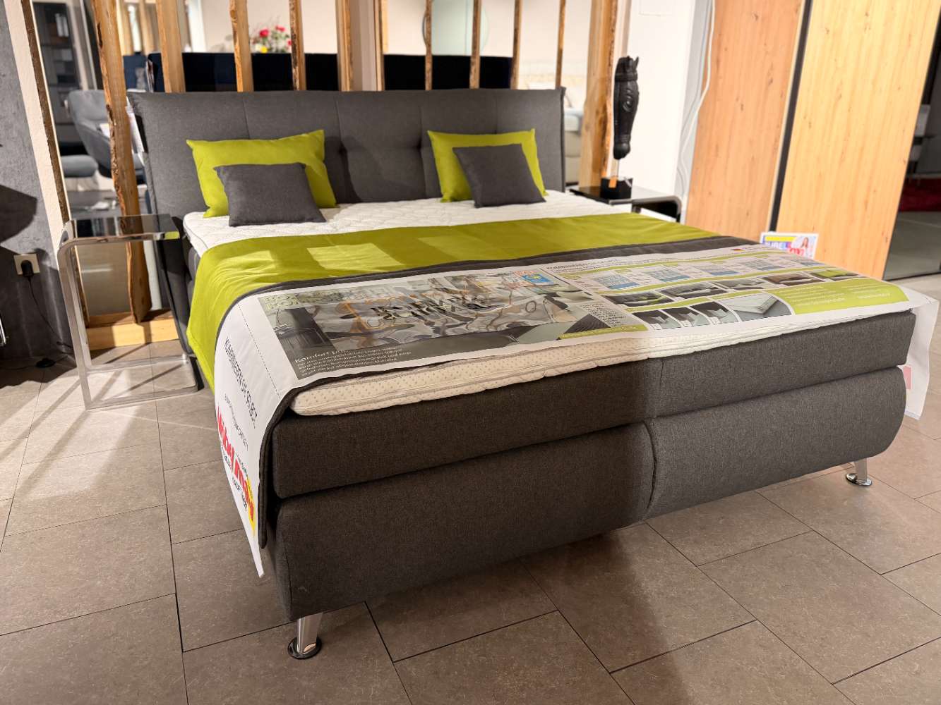 Boxspringbett 180x200cm TTFK  und Kaltschaum mit Geltopper