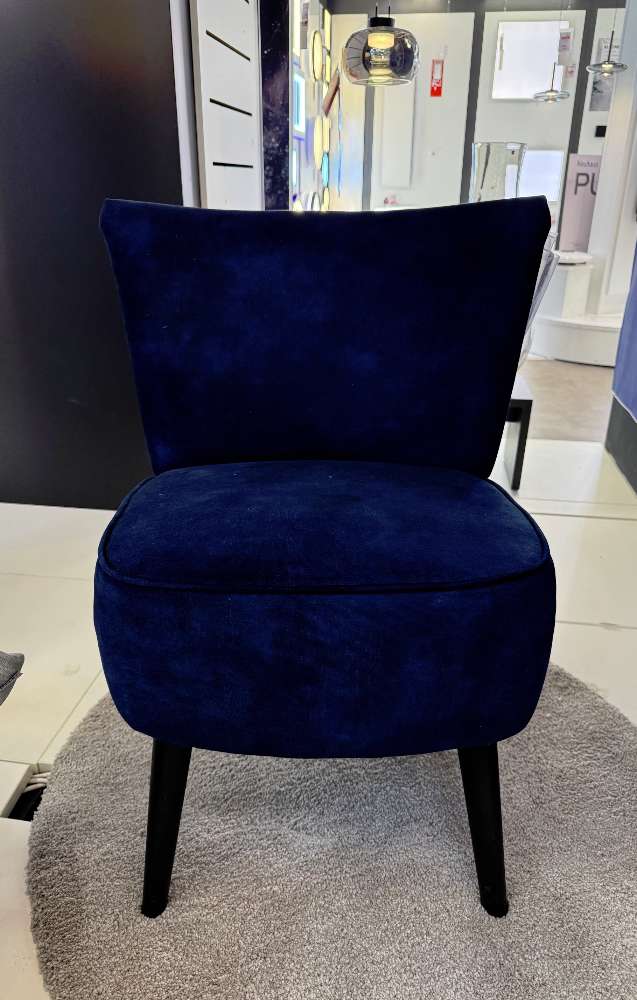 JW Stuhl mit Massivholzfüße blau⚡️Sparpreis⚡️