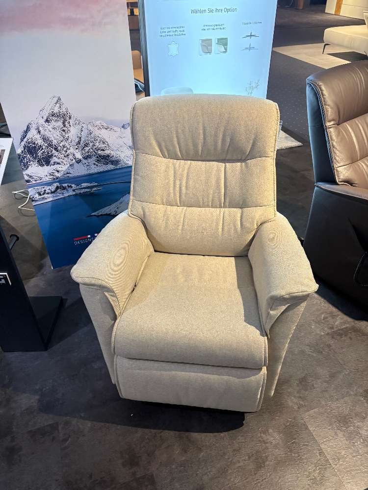 Sessel mit Chaiselongue