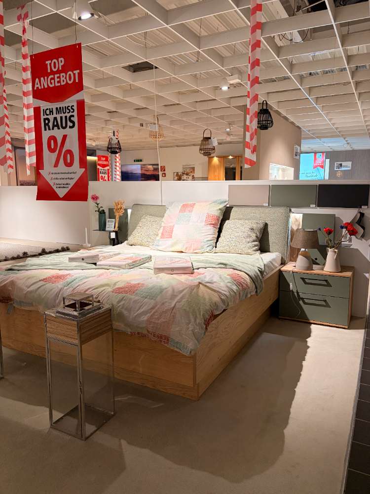 Gemütliches Schlafzimmer mit Stil