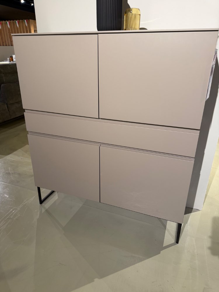 Highboard