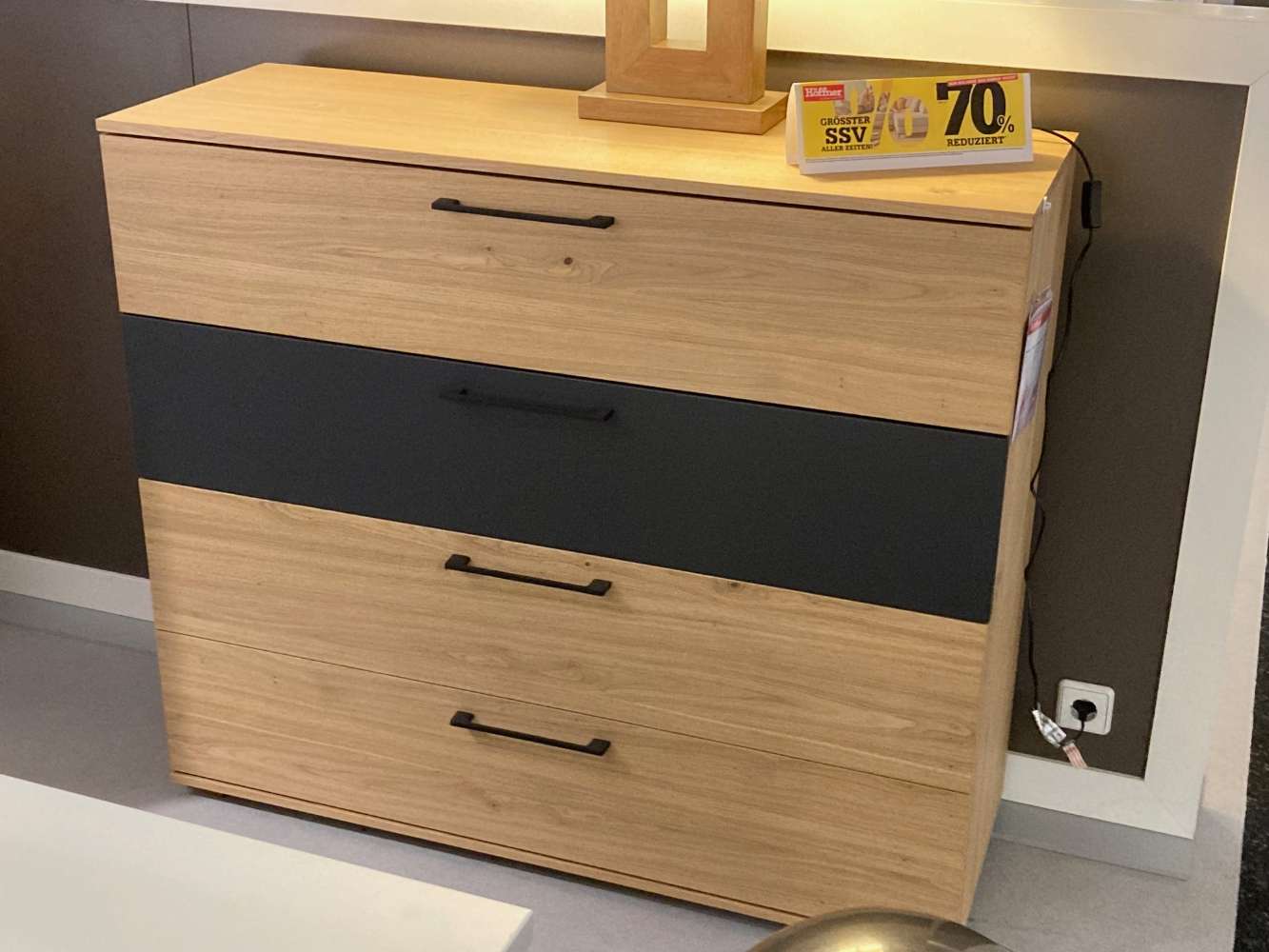 Jumbo-Schubladenkommode