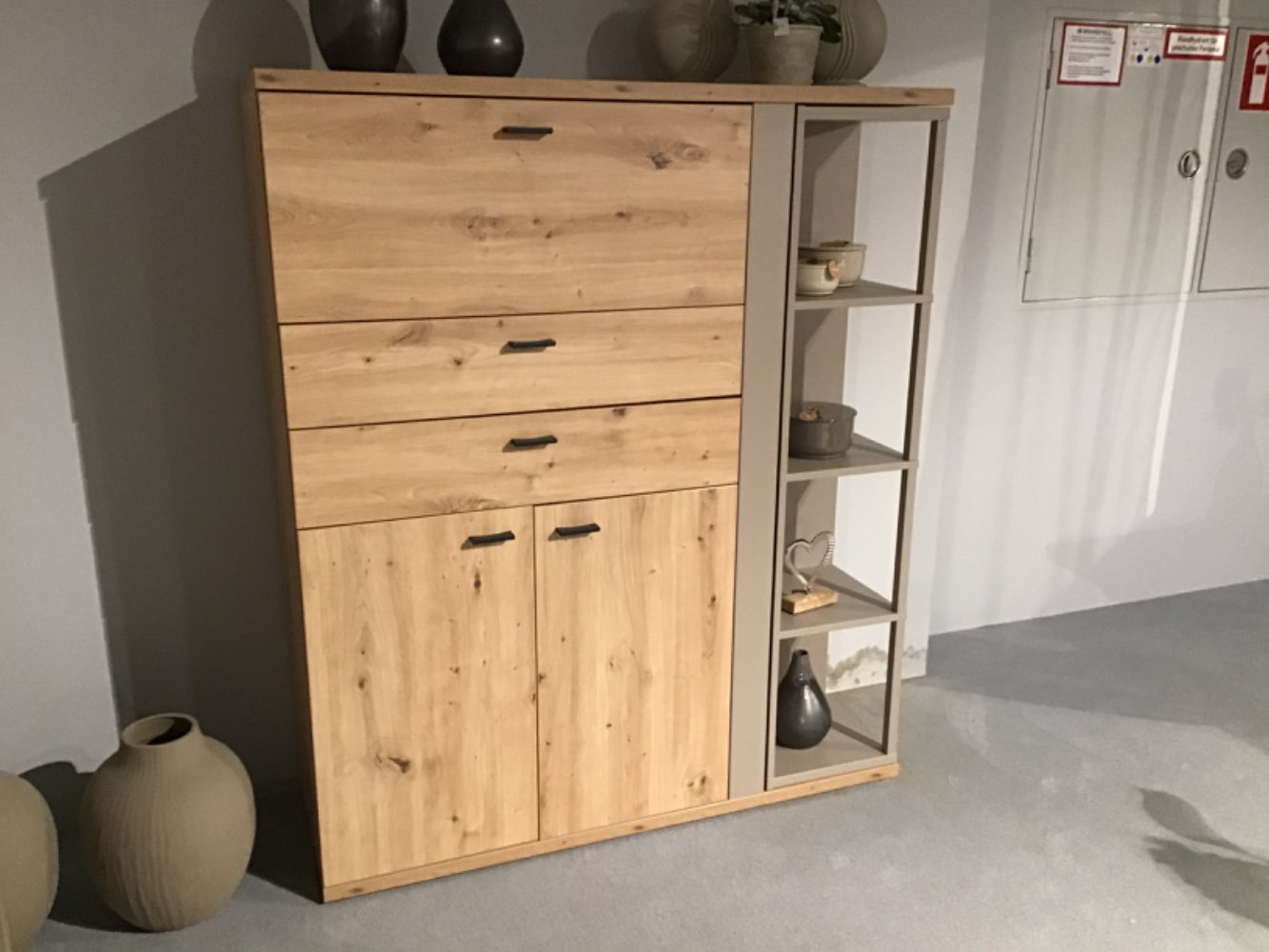 Highboard Farbe Eiche Arisan,Maß 119/140/40cm