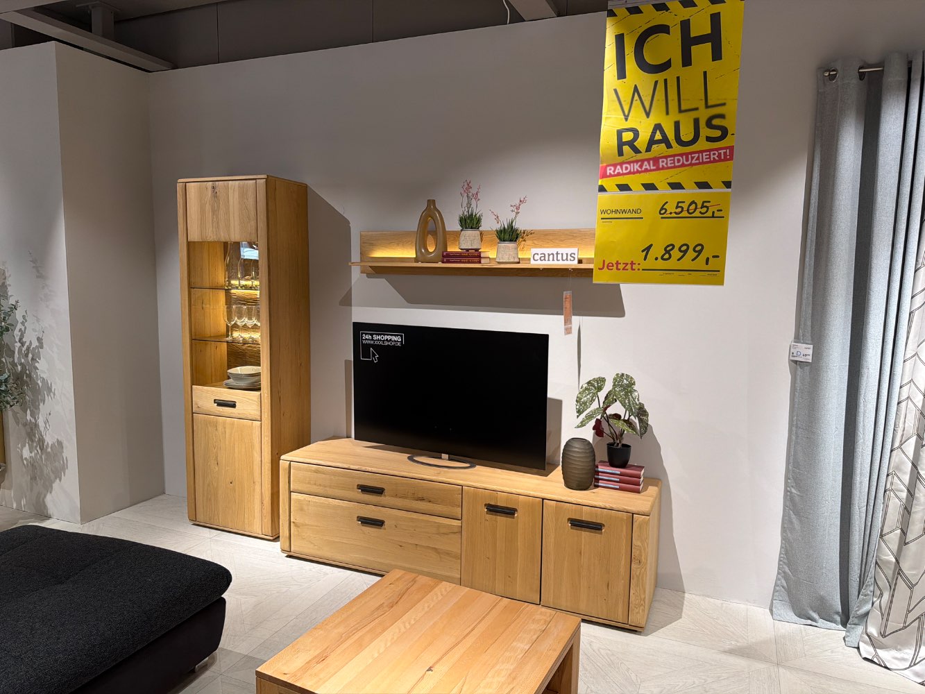 Möbel, Wohnwand 272cm, Eiche, XXXLutz