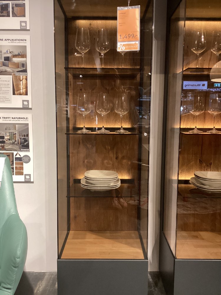 Vitrine Musterring Trevio