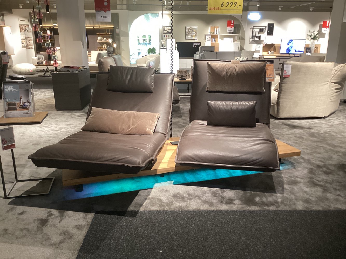 2>Sitzer Sofa Koinor