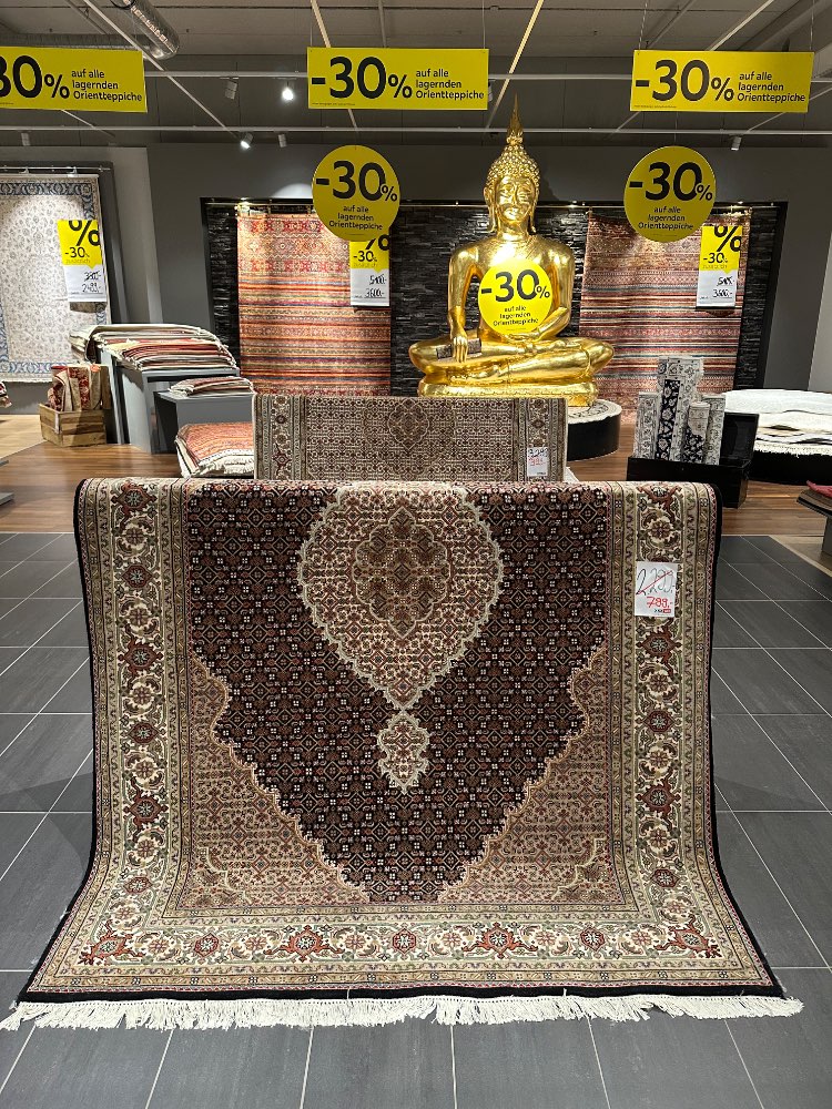 Orientteppich TABRIZ MAHI MEDALLION