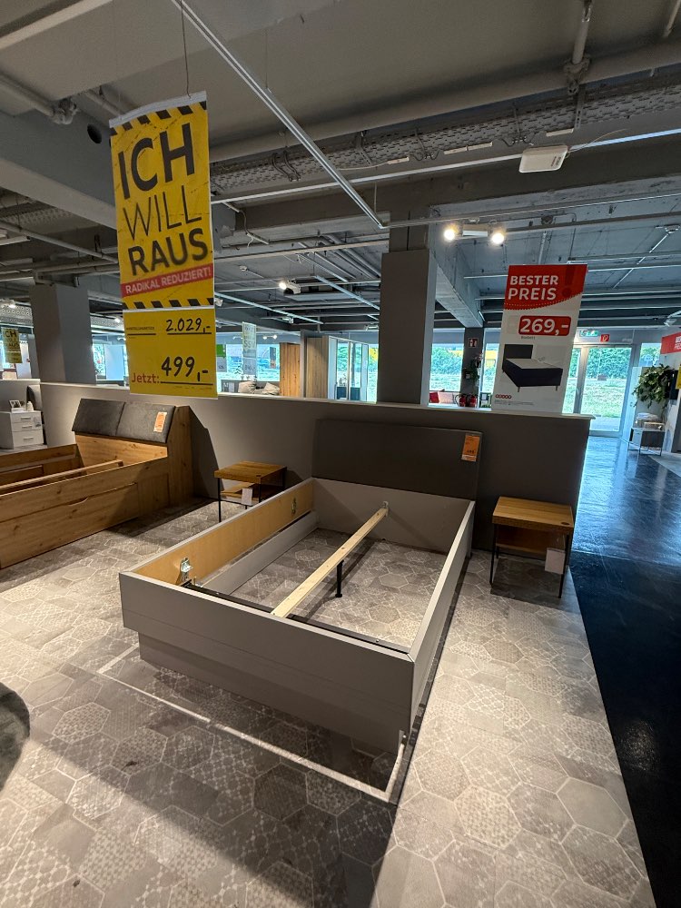 Bettgestell mit Traverse 140x200cm – XXXLutz Fellbach