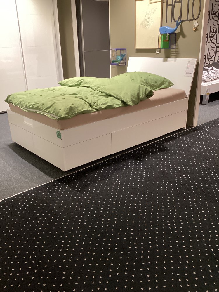 Stauraumbett Mundi