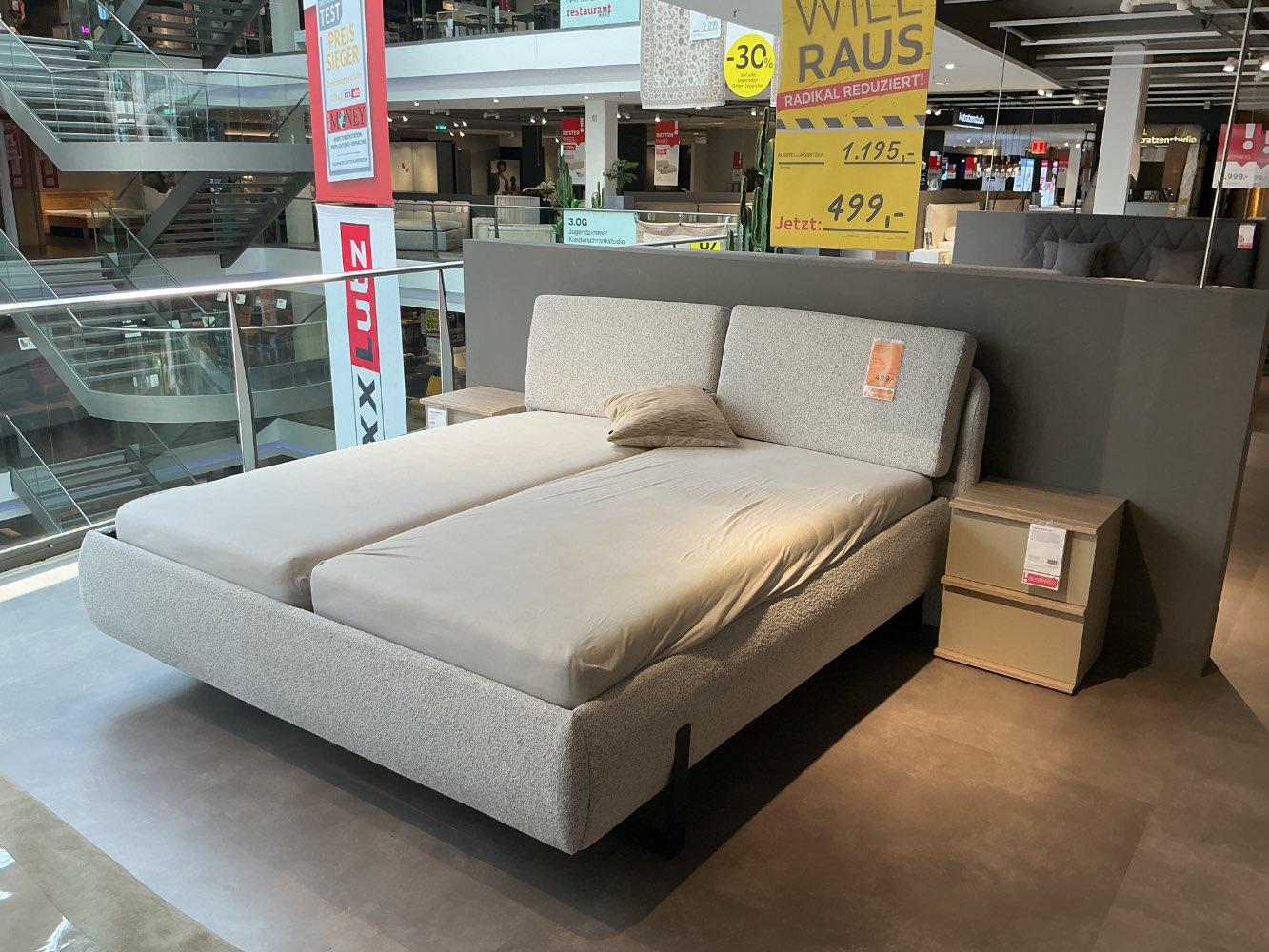 Polsterbett 180x200cm boucle hellgrau – XXXLutz Fellbach