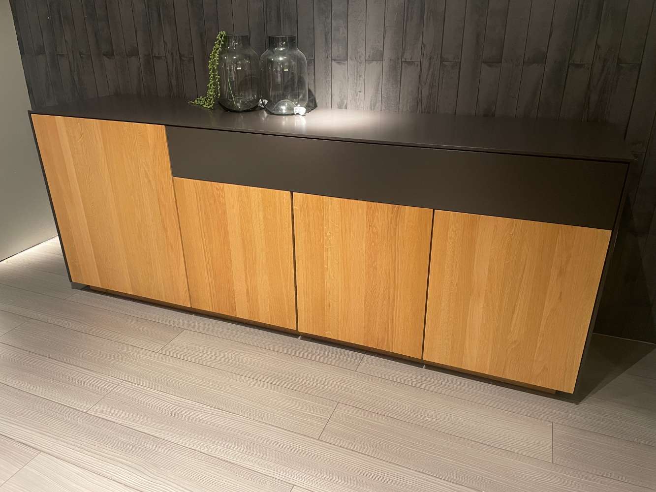 Sideboard