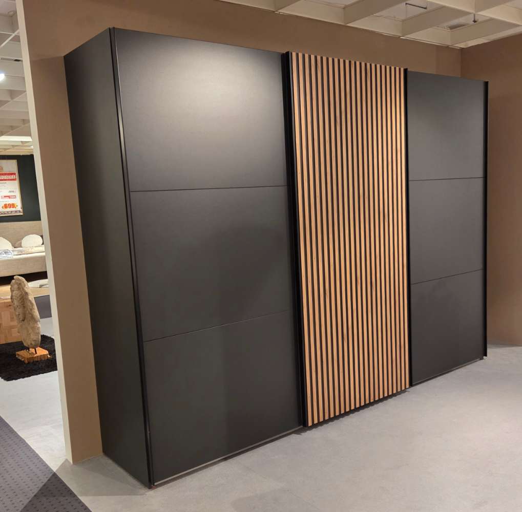 Schwebetürenschrank 3 türig