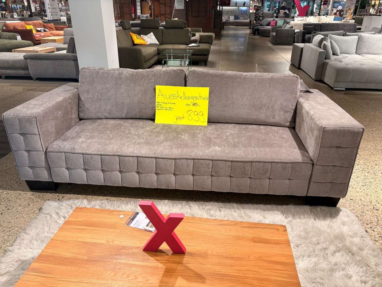 60401586  Sofa 3-sitzig mit Schlaffunktion