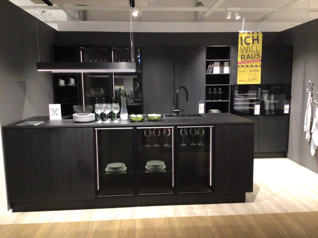 Ausstellungsküche Manhatten in Eiche Nero – Kopie