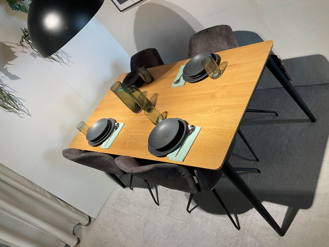 Esstischgruppe CORE