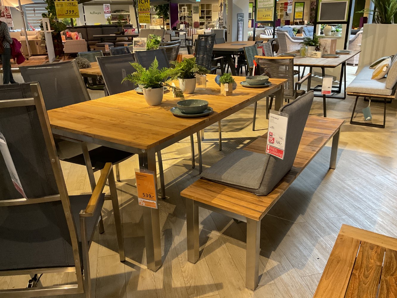 XXXLutz Gartentisch Jaen Teakholz AMATIO MÖBEL