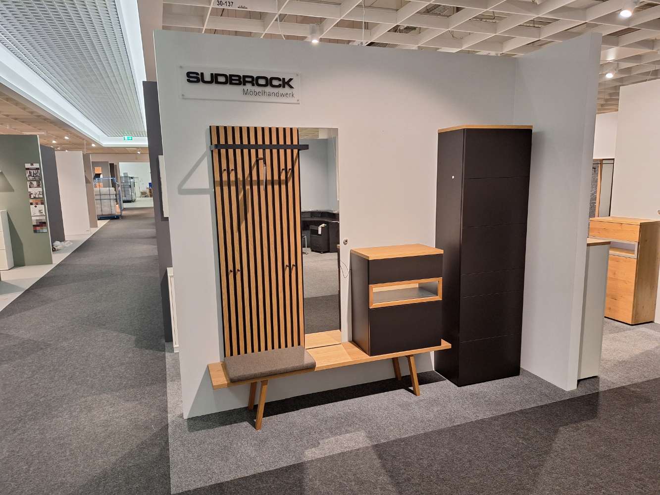 Komplett-Garderobe