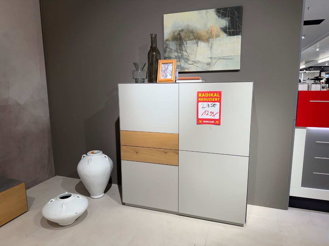 Highboard ca. 126 x 132 x 47 cm in Grau