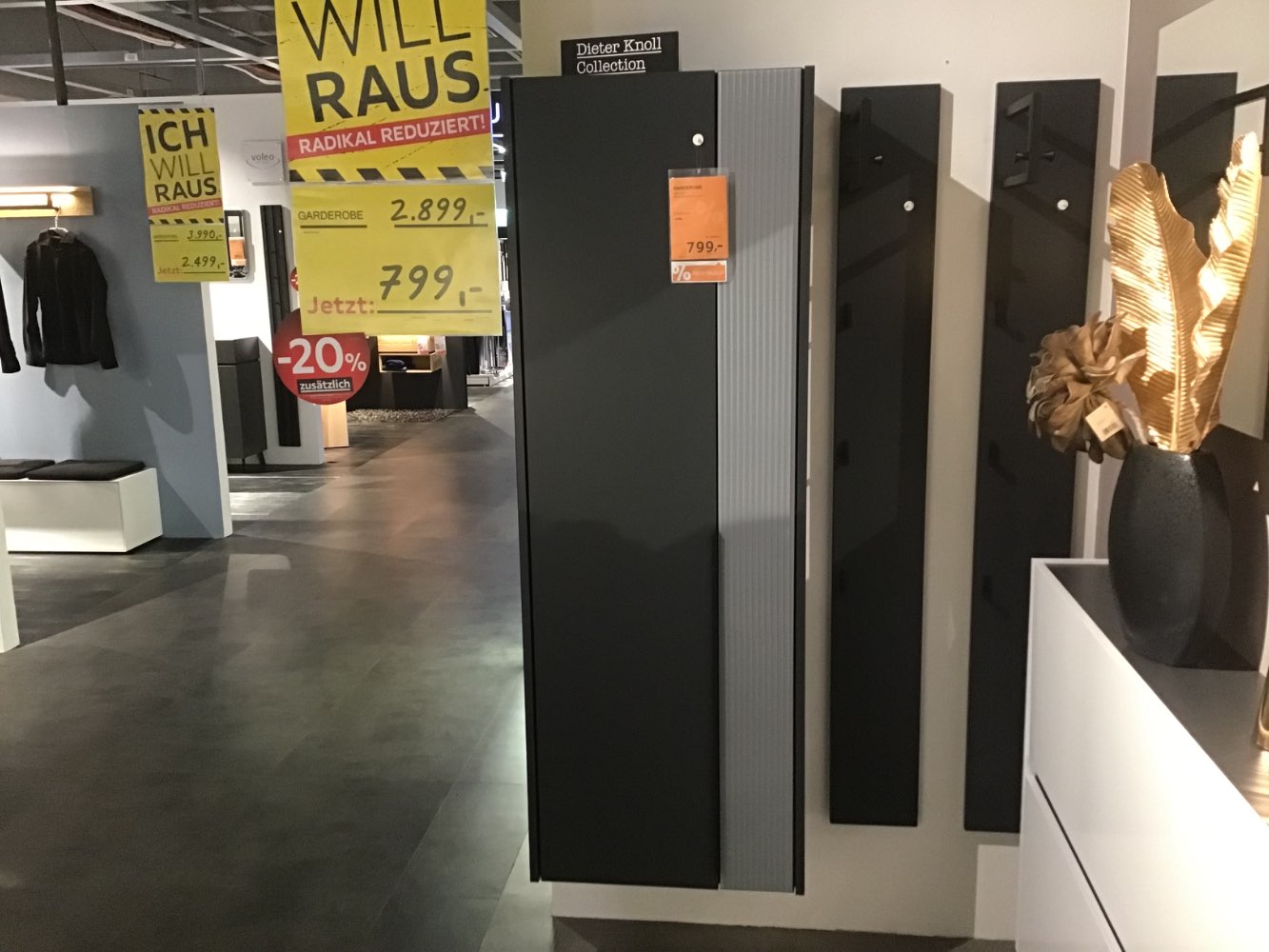 XXXLutz Ausstellungsstück Möbel Garderobe Turin anthrazit perlgra
