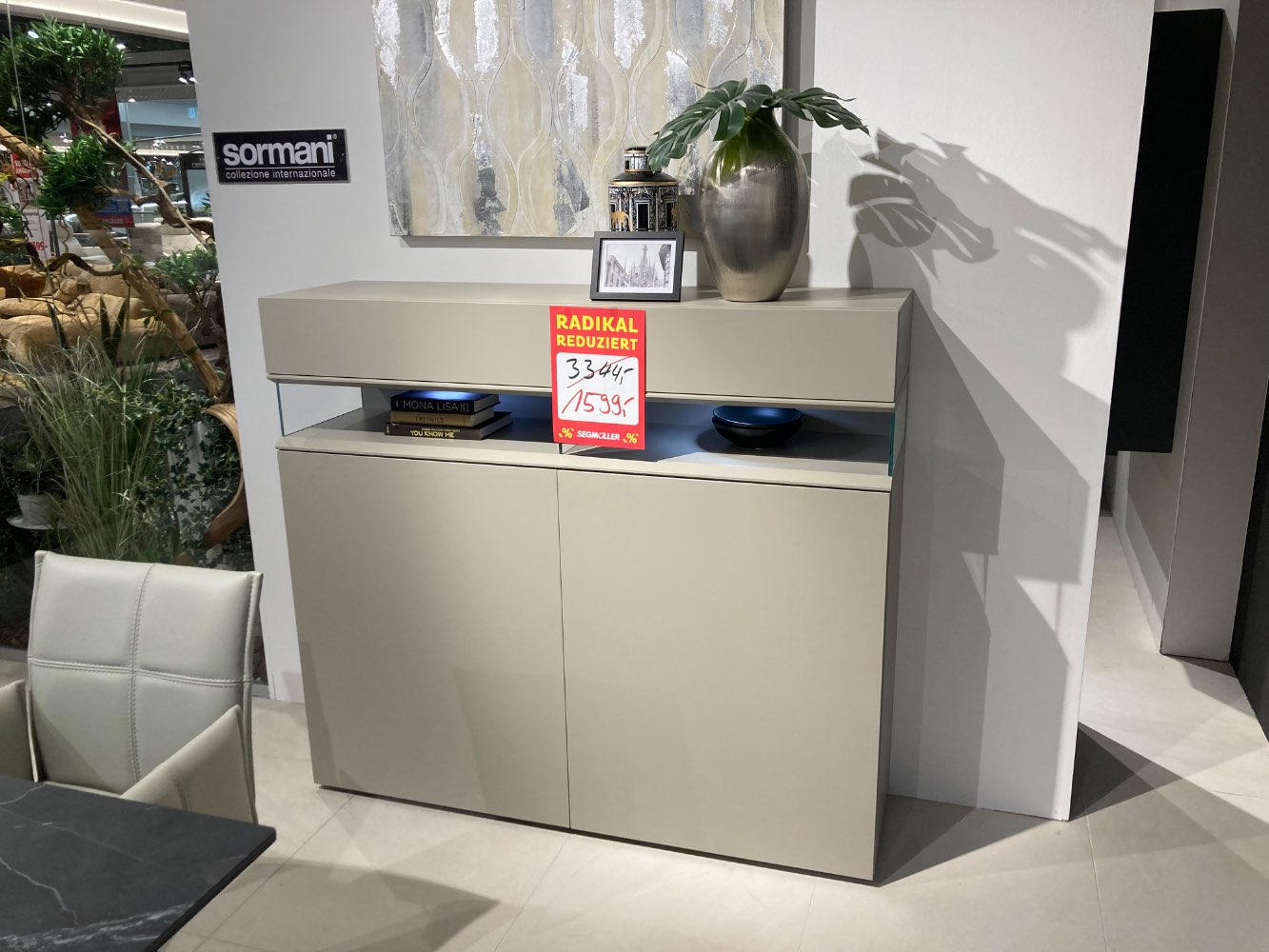 Highboard