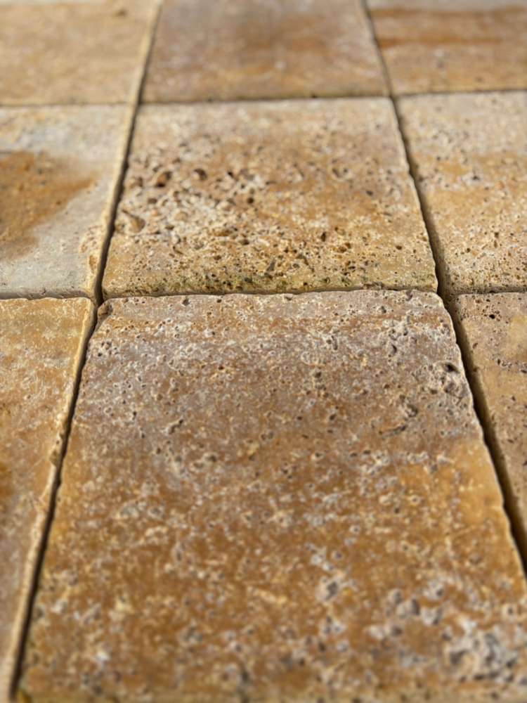 TERRASSENPLATTEN TRAVERTIN orange -antik-19,7×19,7x3cm -Auslauf-