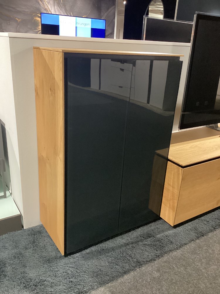 Schrank
