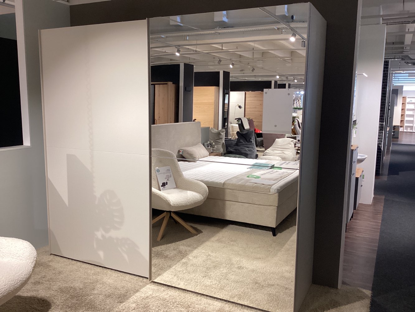 Kleiderschrank Henderson