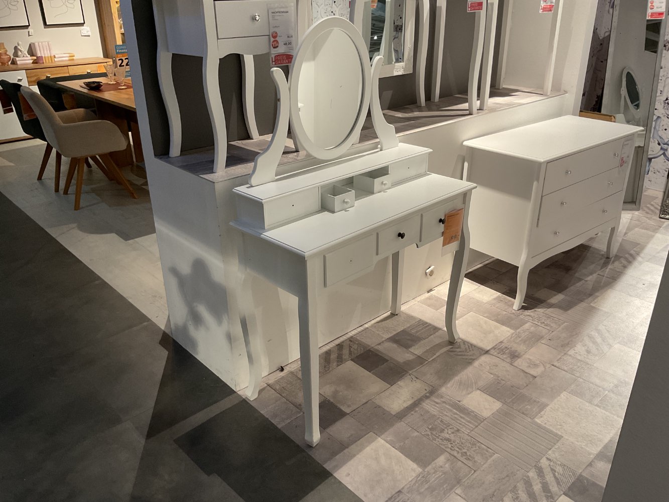 XXXLutz Ausstellungsstück Möbel Schminktisch Clara weiß