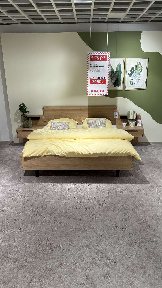 Bett+Nachtkonsolen