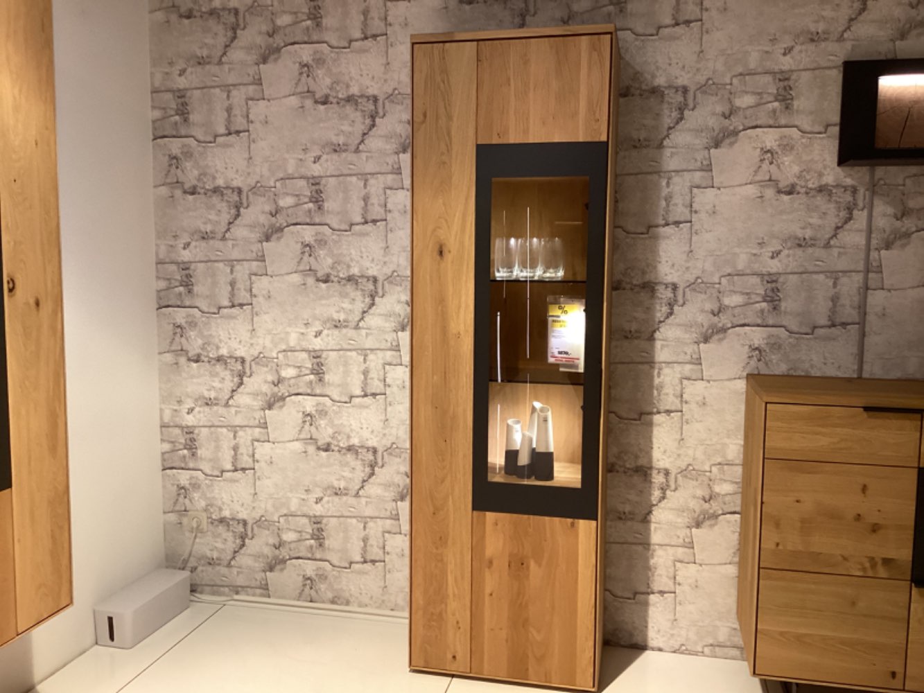 Vitrine witlake Cortona