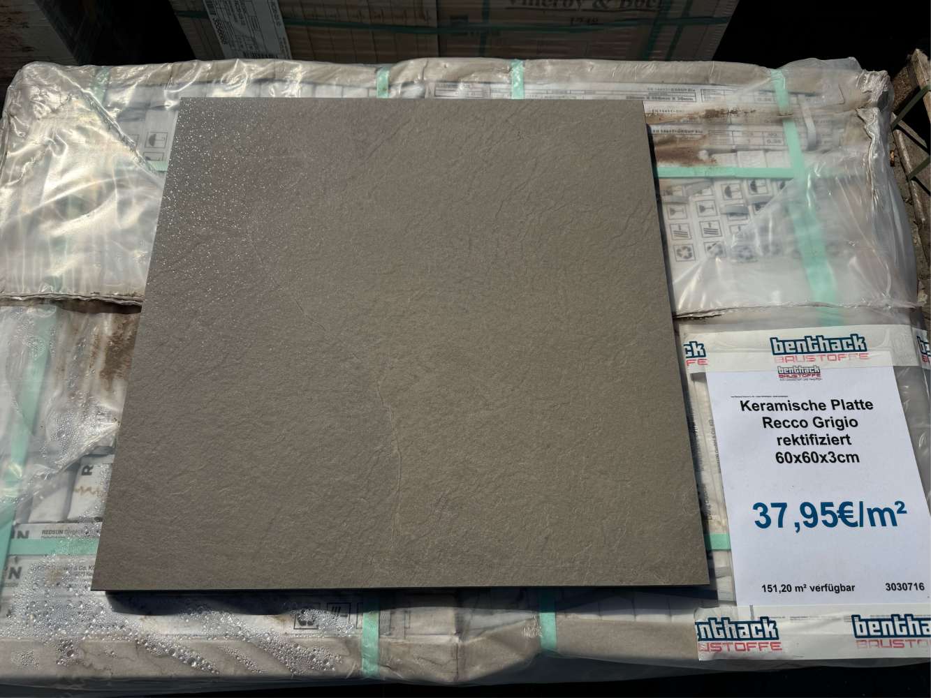Terrassenplatte, 60x60x3cm, grau, neu, GVM