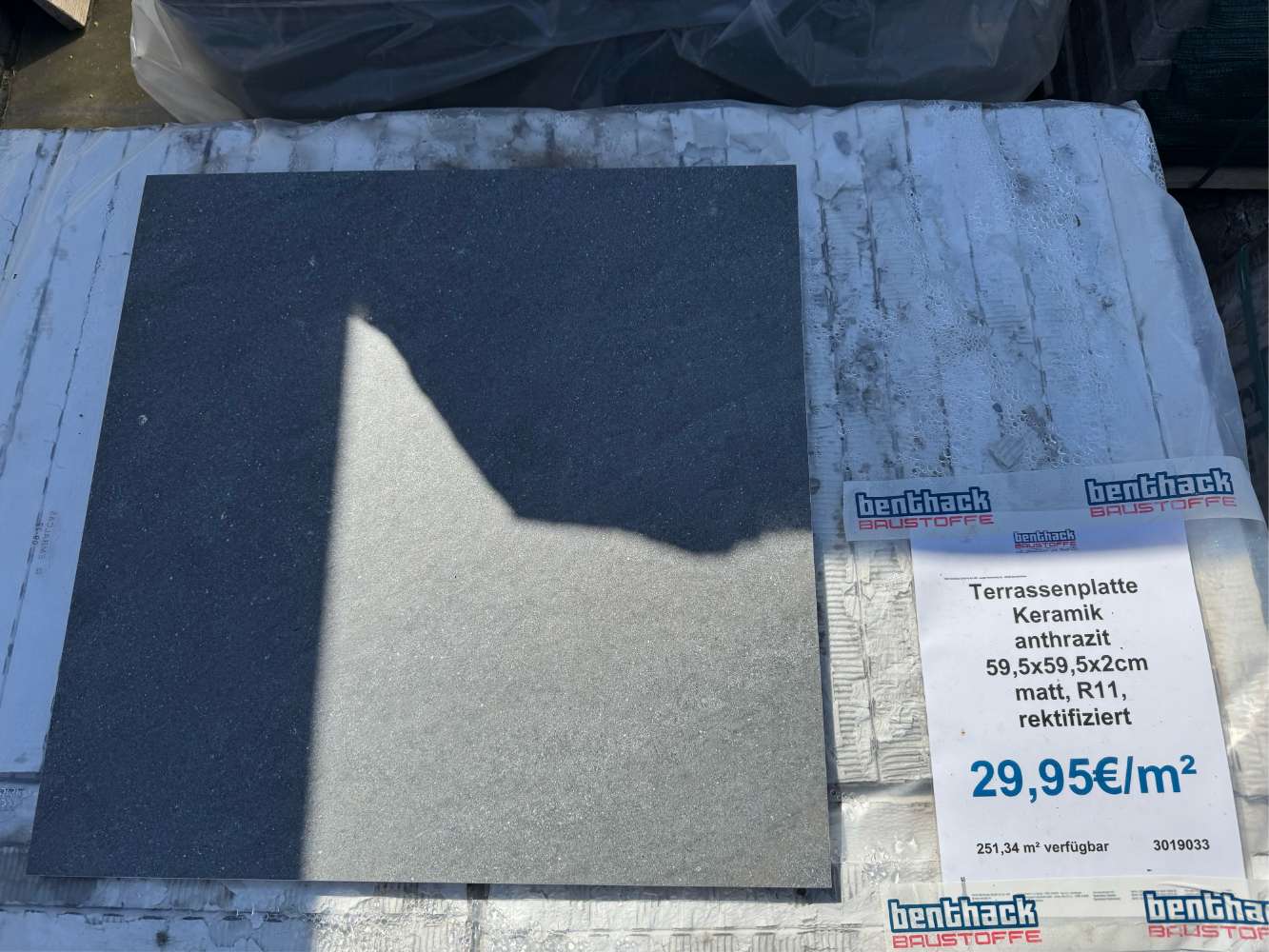 Terrassenplatte, 60x60x2cm, anthrazit, R11, neu, GVM