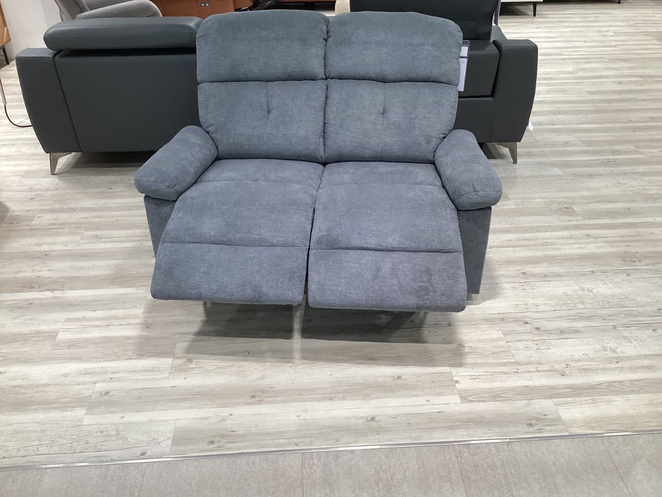 2 Sitzer Sofa Recleiner Fabienne grau