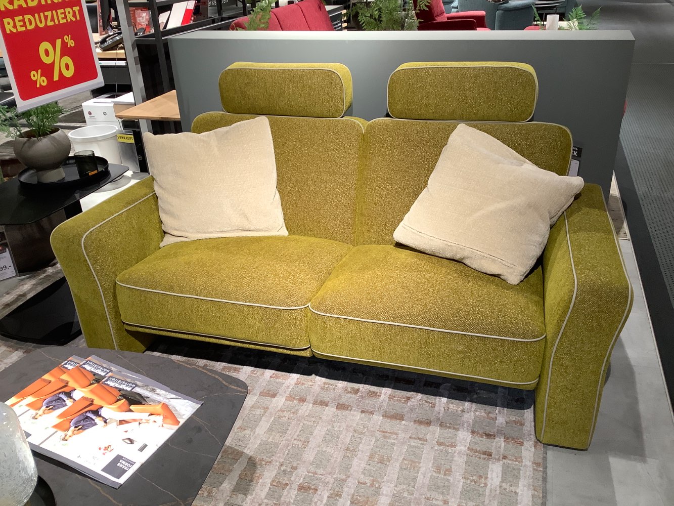 SEGMÜLLER Sofa 2 und 3 Sitzer Stoff grün