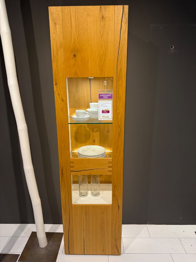 Vitrine inkl. Beleuchtung