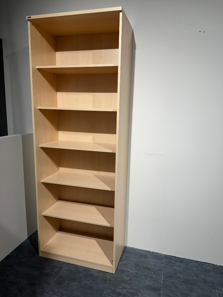Regal, Regalschrank