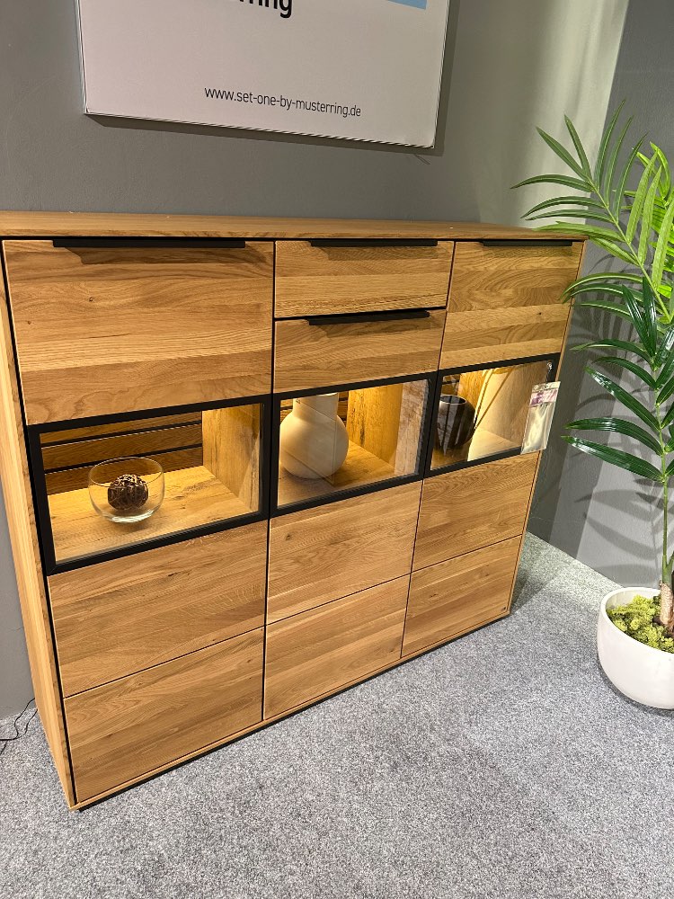 Highboard, Schrank