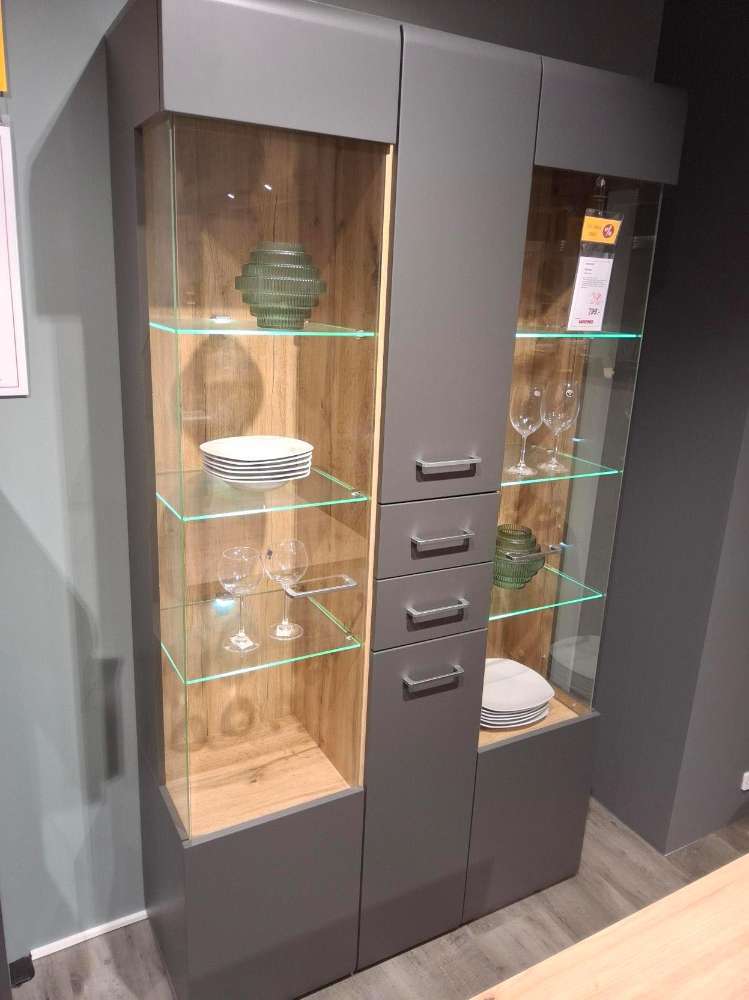 Vitrine Circle-Line