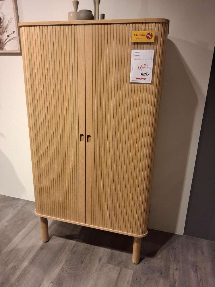 Schrank Linescio