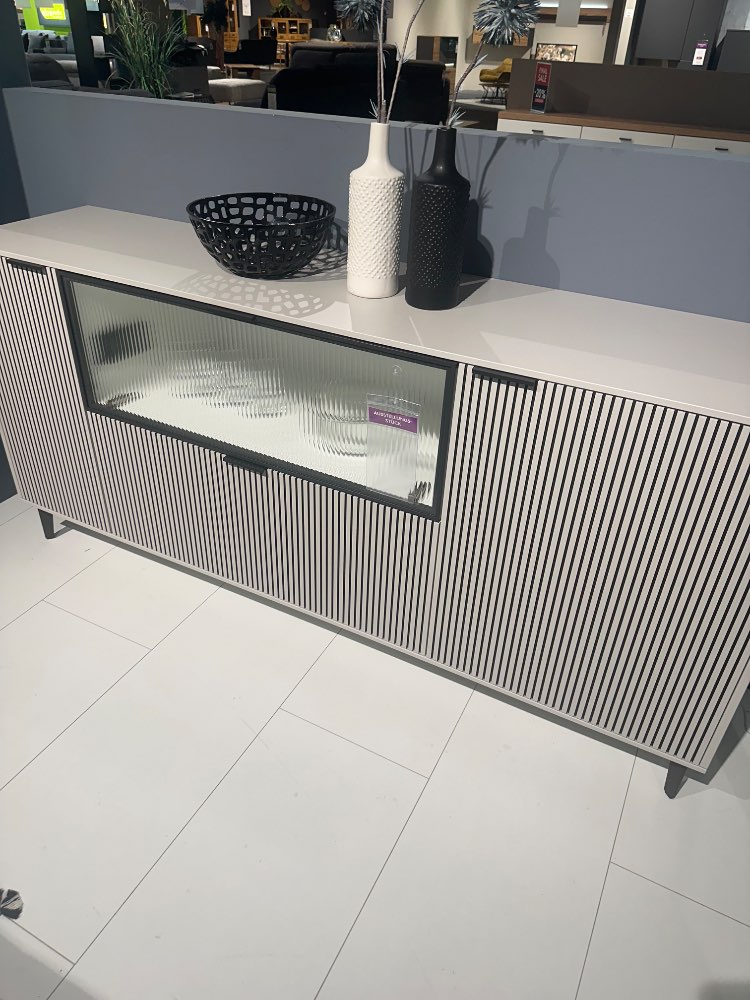 Sideboard, Schrank