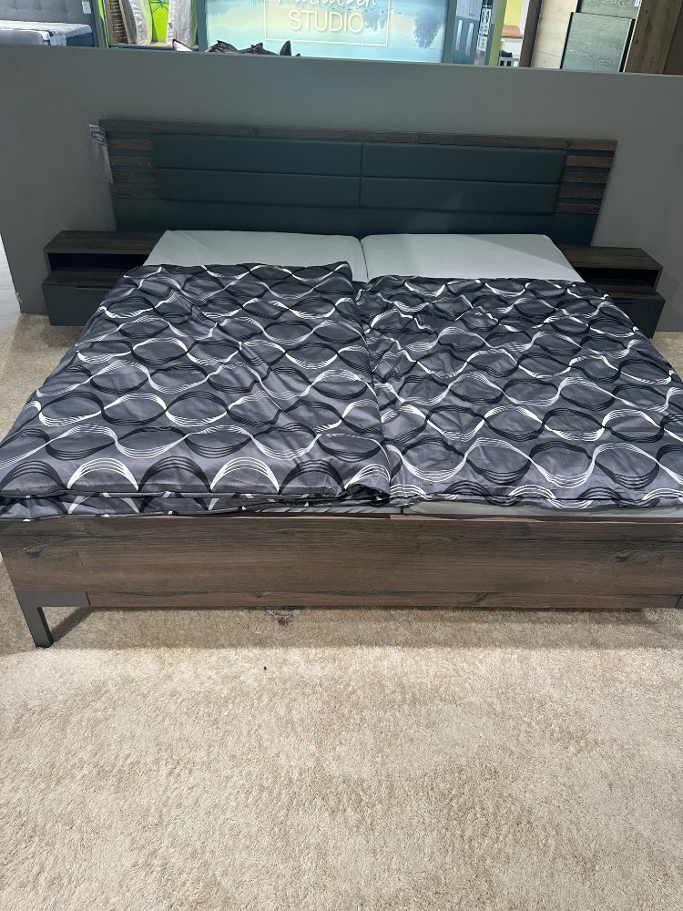 Doppelbett, Bett