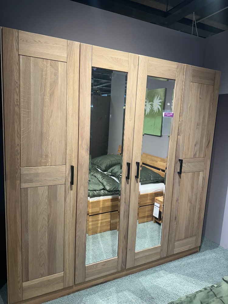 Drehtürenschrank, Kleiderschrank, Schrank