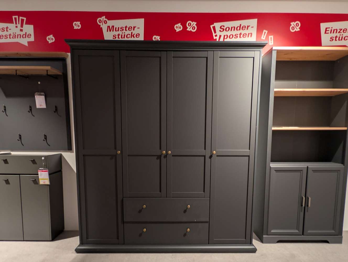 Kleiderschrank „Chester“