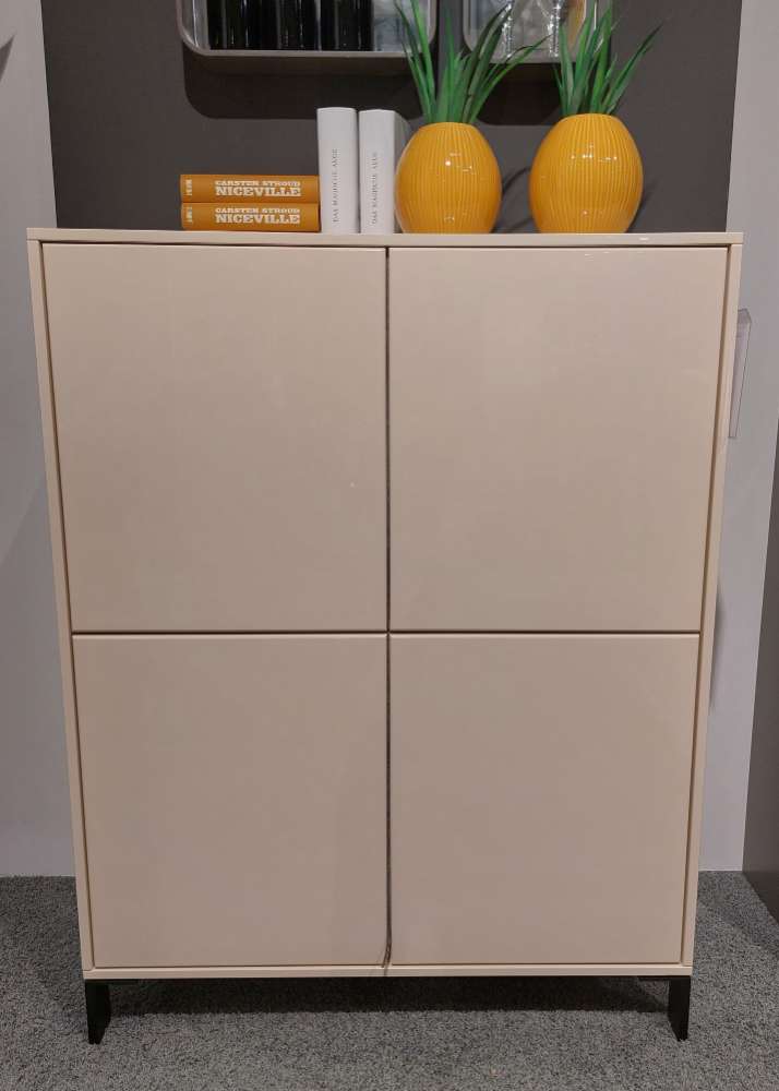 Highboard