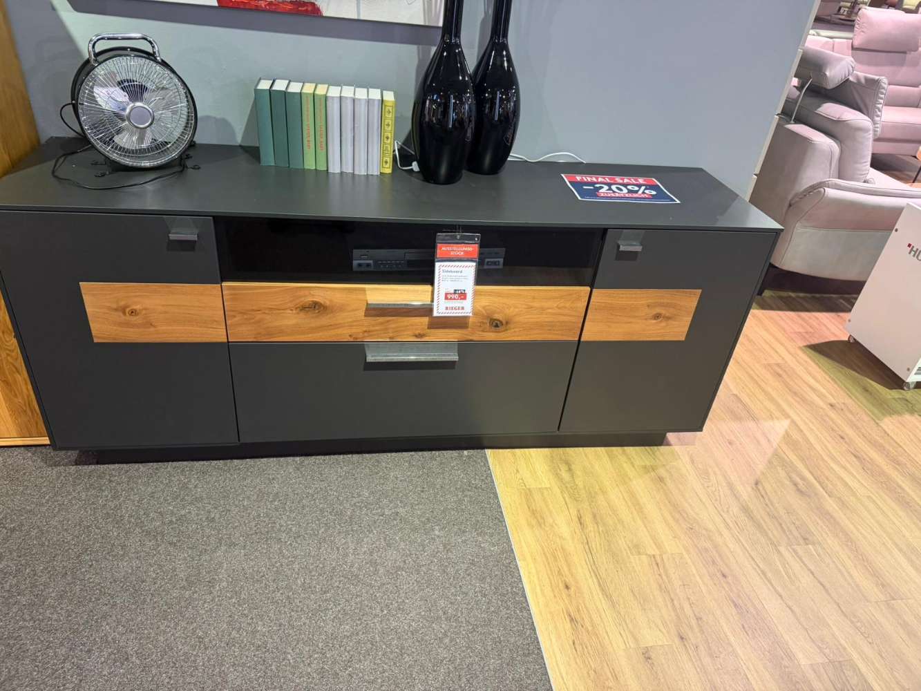 Sideboard