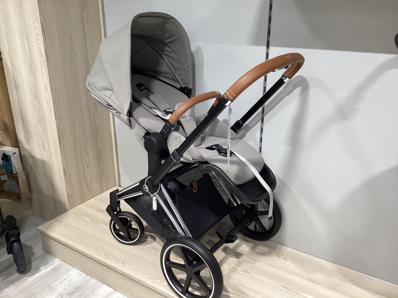 Kinderwagen Priam