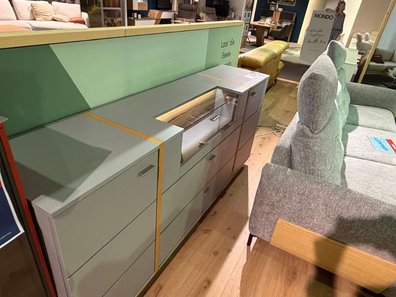 Sideboard