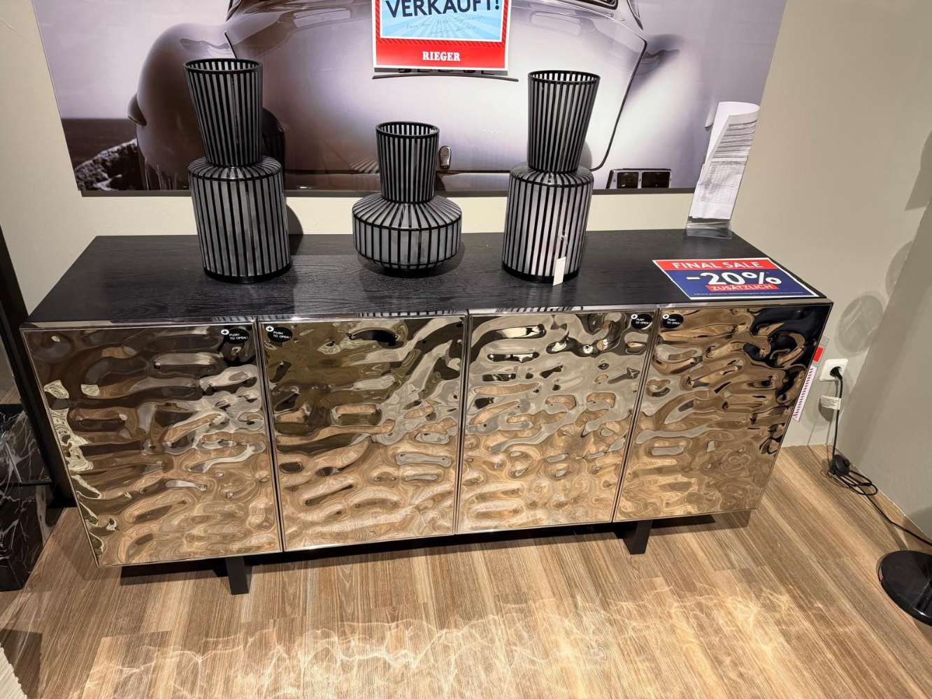 Sideboard