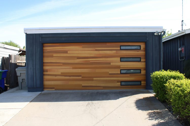 Garage aus Holz