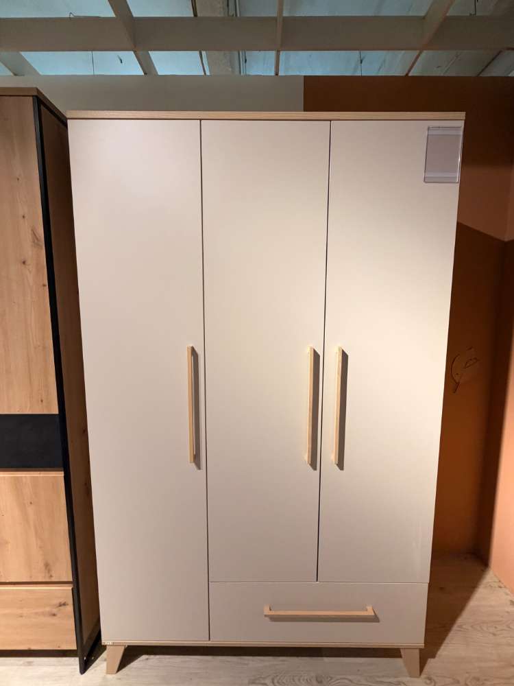 PAIDI, KLEIDERSCHRANK,  IN DER FARBE CASHMIRE& BEIGE